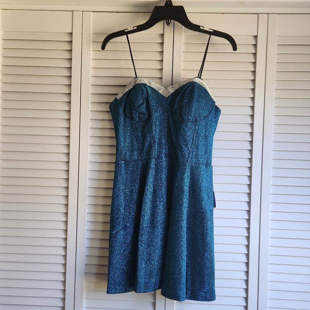 ☀️Morgan & Co. Strapless Teal Dress